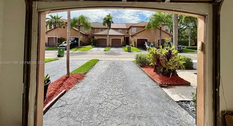 1498 Barcelona Way Weston FL 33327