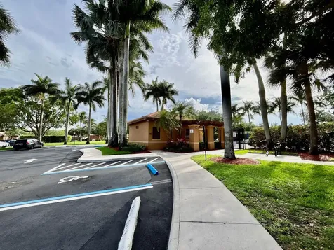 1498 Barcelona Way Weston FL 33327