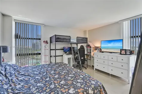 20335 W Country Club Drive Aventura FL 33180