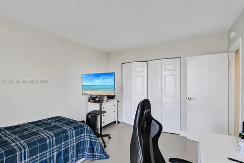 20335 W Country Club Drive Aventura FL 33180
