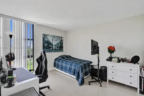 20335 W Country Club Drive Aventura FL 33180