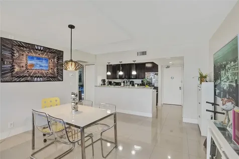 20335 W Country Club Drive Aventura FL 33180