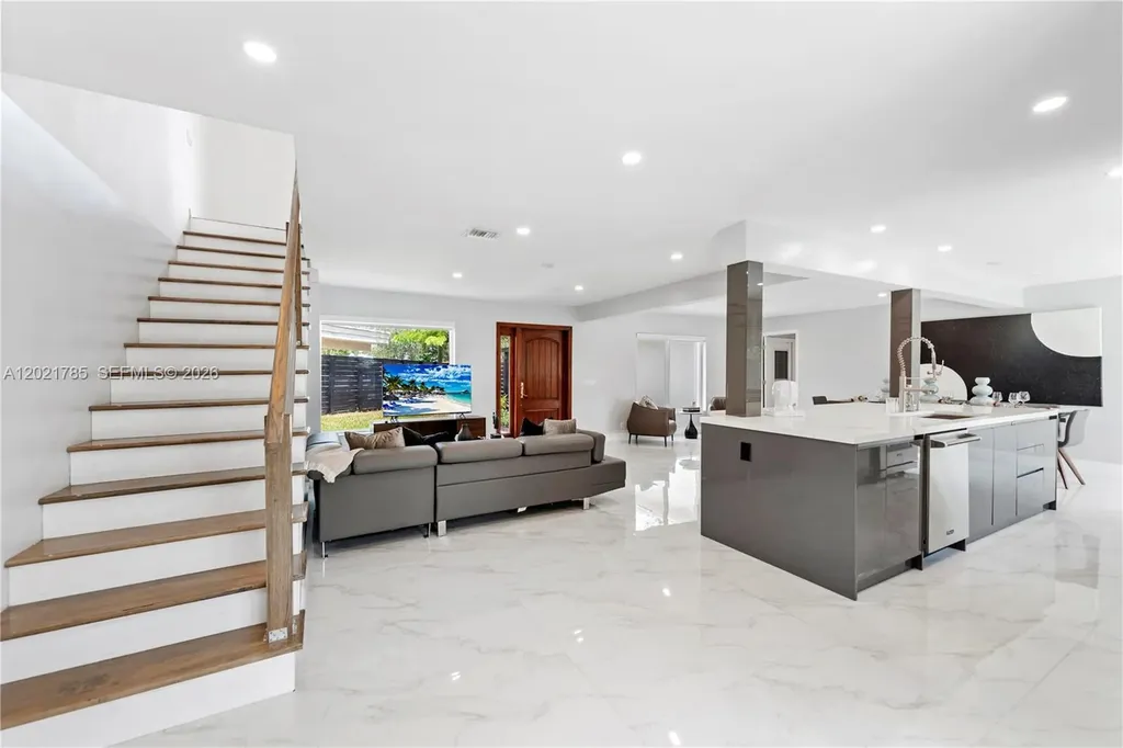 1617 SW 17th Avenue Fort Lauderdale FL 33312