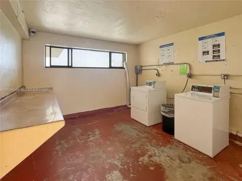 650 NE 149th Street Miami FL 33161