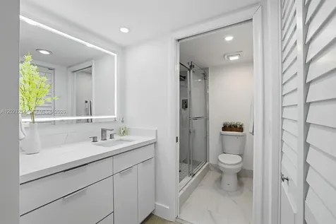 300 SW 130th Terrace Pembroke Pines FL 33027