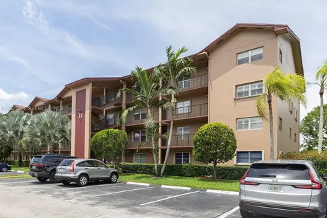 300 SW 130th Terrace Pembroke Pines FL 33027