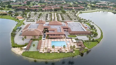 300 SW 130th Terrace Pembroke Pines FL 33027
