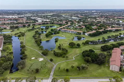 300 SW 130th Terrace Pembroke Pines FL 33027