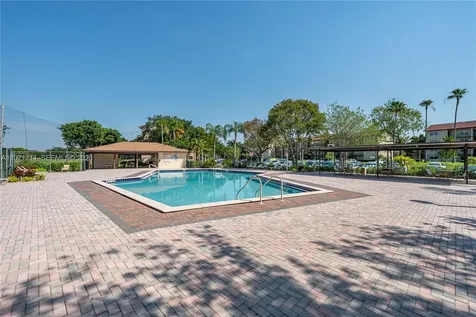 300 SW 130th Terrace Pembroke Pines FL 33027