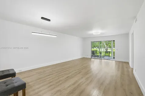 300 SW 130th Terrace Pembroke Pines FL 33027