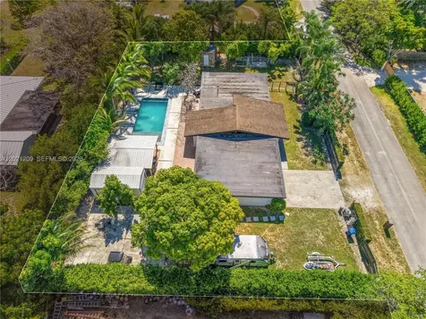 19755 SW 241st Terrace Homestead FL 33031