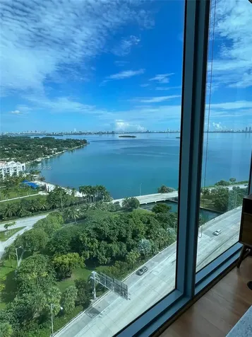 601 NE 36th Street Miami FL 33137