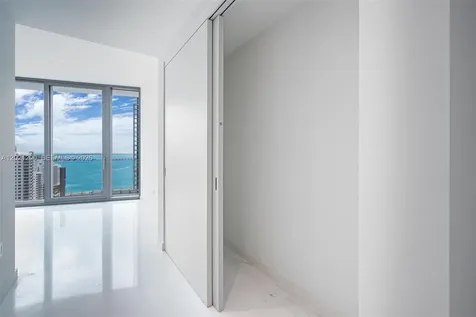 300 Biscayne Boulevard Way Miami FL 33131