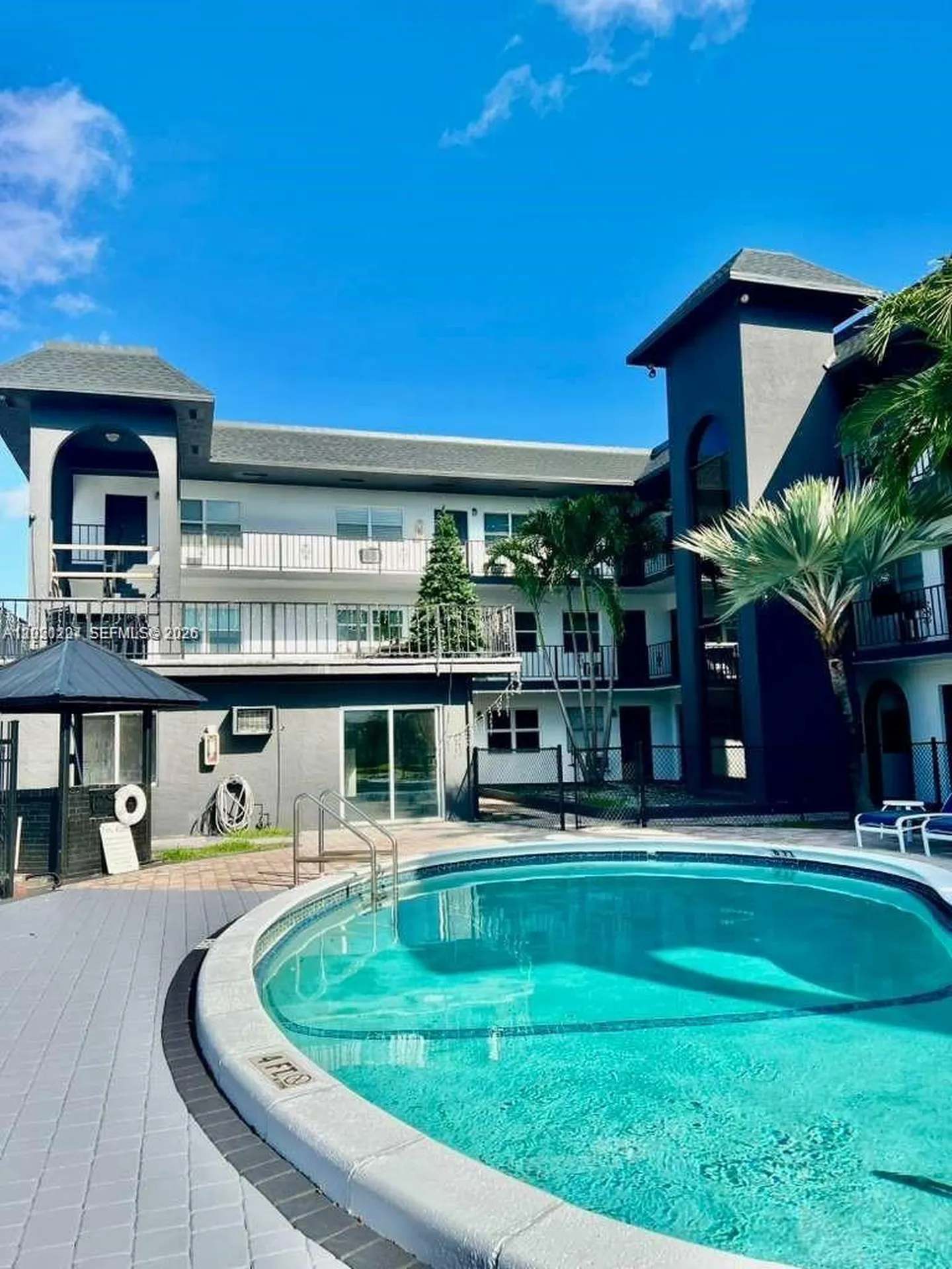1100 NE 9th Avenue Fort Lauderdale FL 33304