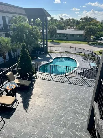 1100 NE 9th Avenue Fort Lauderdale FL 33304