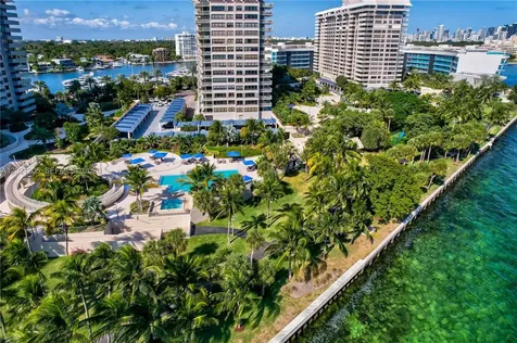 3 Grove Isle Drive Coconut Grove FL 33133