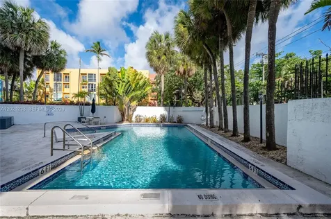 2715 Tigertail Avenue Miami FL 33133