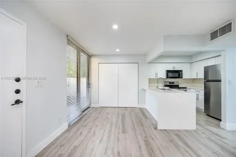 2715 Tigertail Avenue Miami FL 33133