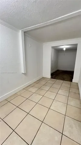 2727 NW 34th Street Miami FL 33142
