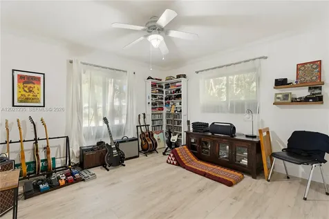 7844 SW 179th Terrace Palmetto Bay FL 33157