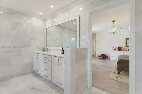 7844 SW 179th Terrace Palmetto Bay FL 33157