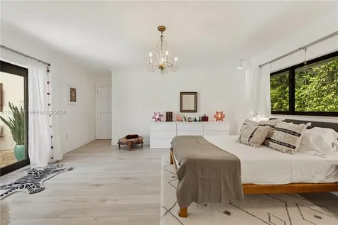 7844 SW 179th Terrace Palmetto Bay FL 33157