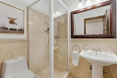 7844 SW 179th Terrace Palmetto Bay FL 33157