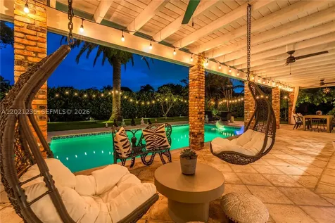 7844 SW 179th Terrace Palmetto Bay FL 33157