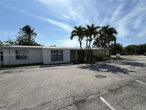 5935 Taft Street Hollywood FL 33021