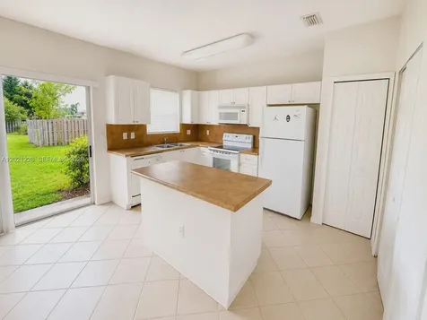 1681 SE 31st Court Homestead FL 33035