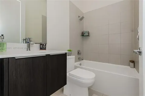 6681 NW 104th Avenue Doral FL 33178
