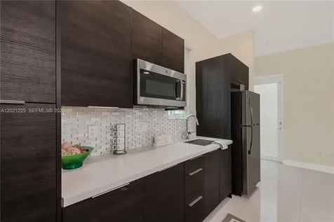 6681 NW 104th Avenue Doral FL 33178