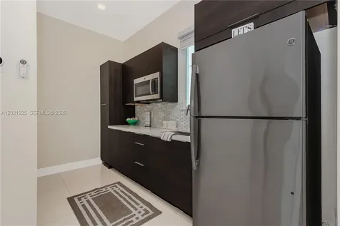 6681 NW 104th Avenue Doral FL 33178