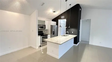 15821 SW 104th Terrace Miami FL 33196