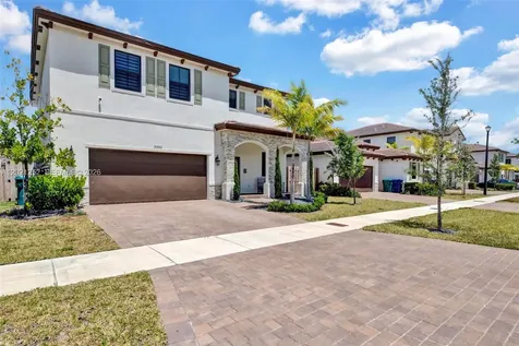 10333 SW 232nd Street Cutler Bay FL 33190