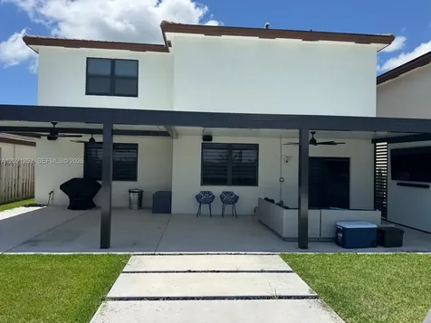 10333 SW 232nd Street Cutler Bay FL 33190
