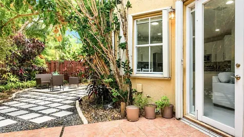 4844 NW 110th Place Doral FL 33178