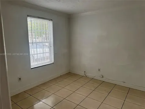11 SW 32nd Avenue Miami FL 33135