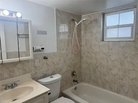 11 SW 32nd Avenue Miami FL 33135