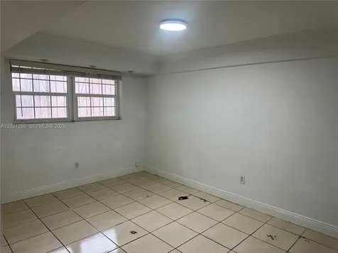11 SW 32nd Avenue Miami FL 33135