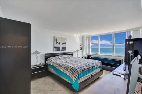3180 S Ocean Drive Hallandale Beach FL 33009