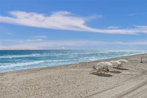 3180 S Ocean Drive Hallandale Beach FL 33009