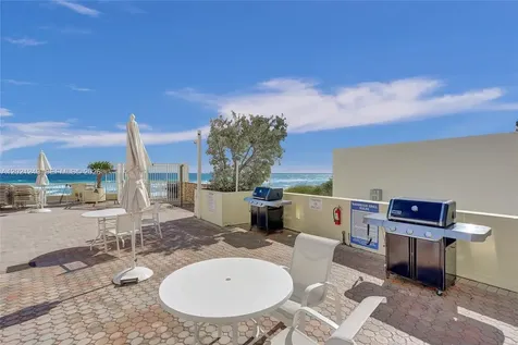 3180 S Ocean Drive Hallandale Beach FL 33009