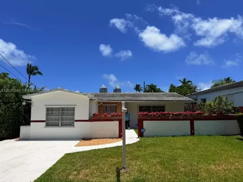 5127 Alton Road Miami Beach FL 33140