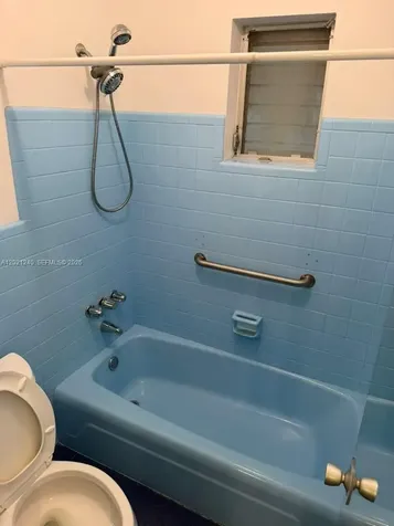 5127 Alton Road Miami Beach FL 33140