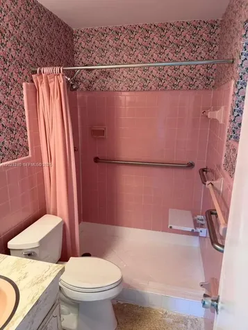 5127 Alton Road Miami Beach FL 33140
