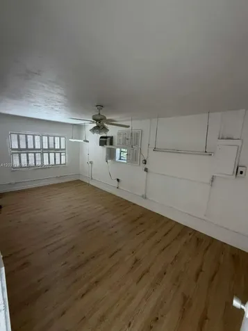 5127 Alton Road Miami Beach FL 33140