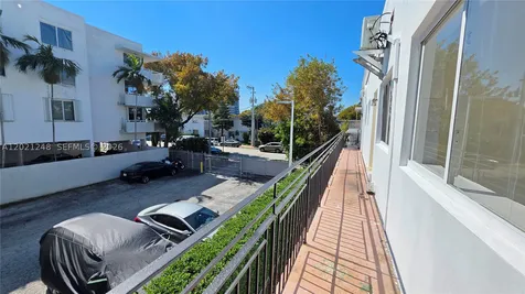 7629 Dickens Avenue Miami Beach FL 33141