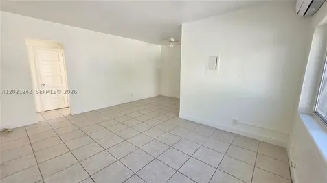 7629 Dickens Avenue Miami Beach FL 33141