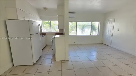 7629 Dickens Avenue Miami Beach FL 33141